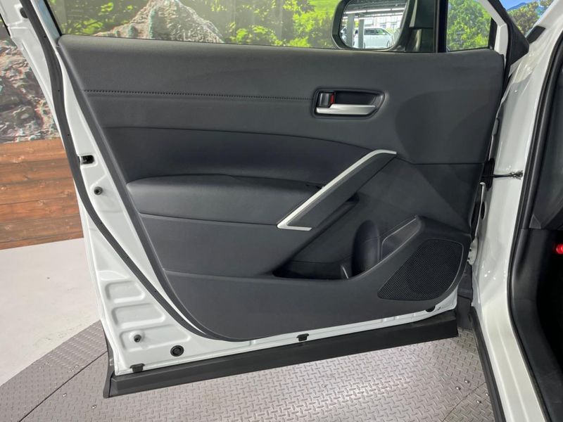 2024 Toyota Corolla Cross 6AA-ZVG13 (UW-6a9796514c7f1)[23]
