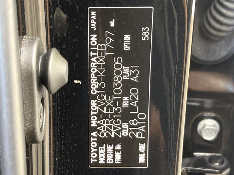 2024 Toyota Corolla Cross 6AA-ZVG13 (UW-6a9796544b057)[1]
