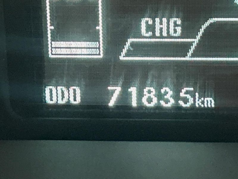 2012 Toyota Prius DAA-ZVW30 (UW-6a97965f515df)[2]