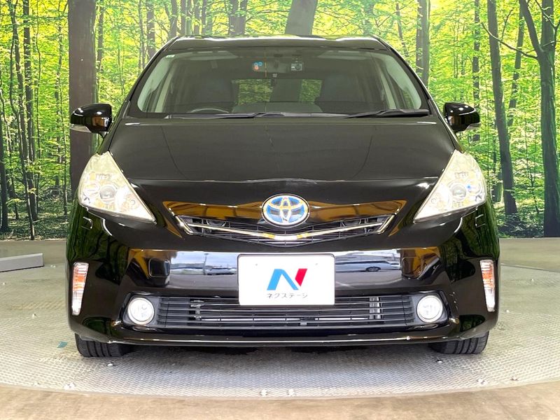 2013 Toyota Prius α DAA-ZVW40W (UW-6a9796619ea65)[14]