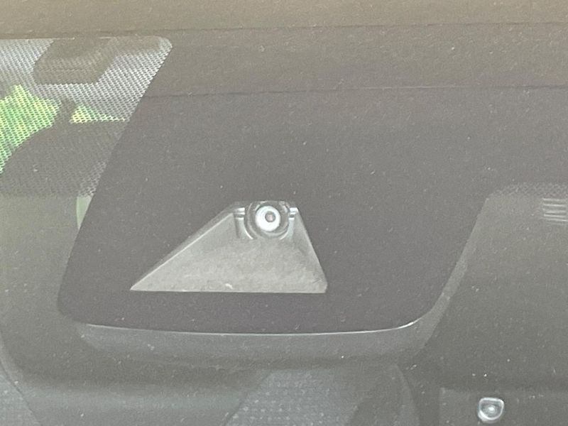2020 Toyota Prius DAA-ZVW51 (UW-6a97966c62f2a)[6]