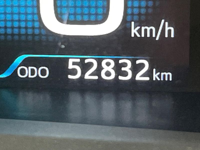 2020 Toyota Prius DAA-ZVW51 (UW-6a97966c62f2a)[2]