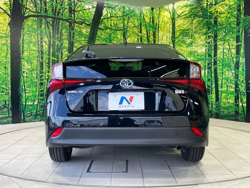 2020 Toyota Prius DAA-ZVW51 (UW-6a97966c62f2a)[24]