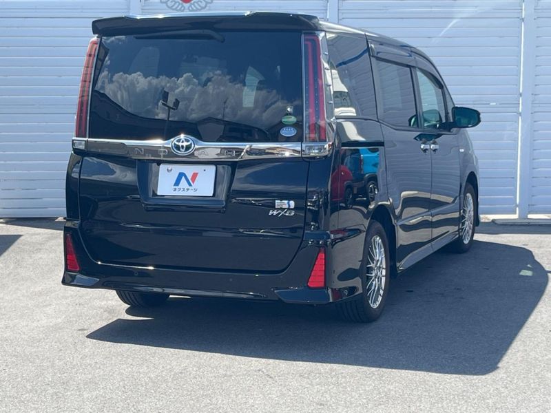 2020 Toyota Noah DAA-ZWR80W (UW-6a97968005583)[11]