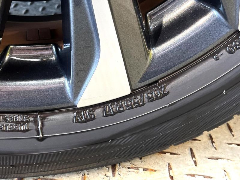 2023 Toyota Voxy 6AA-ZWR90W (UW-6a97968907e95)[19]