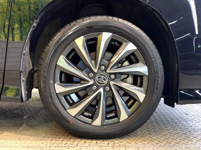 2023 Toyota Voxy 6AA-ZWR90W (UW-6a97968907e95)[15]