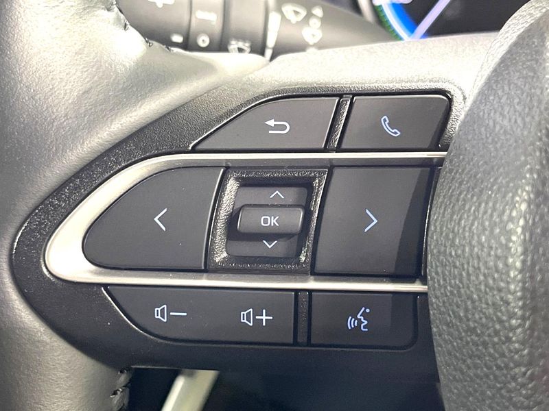 2024 Toyota Noah 6AA-ZWR95W (UW-6a9796934074f)[23]