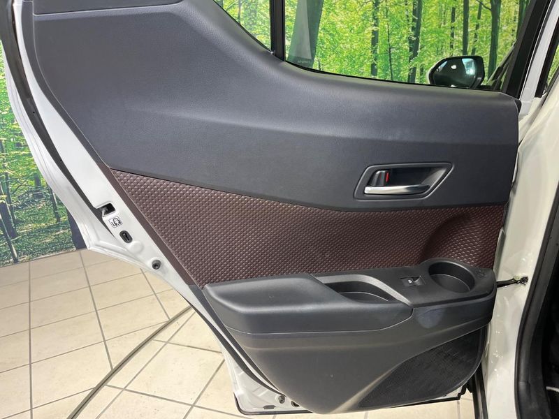 2018 Toyota C-HR DAA-ZYX10 (UW-6a9796978ca52)[20]