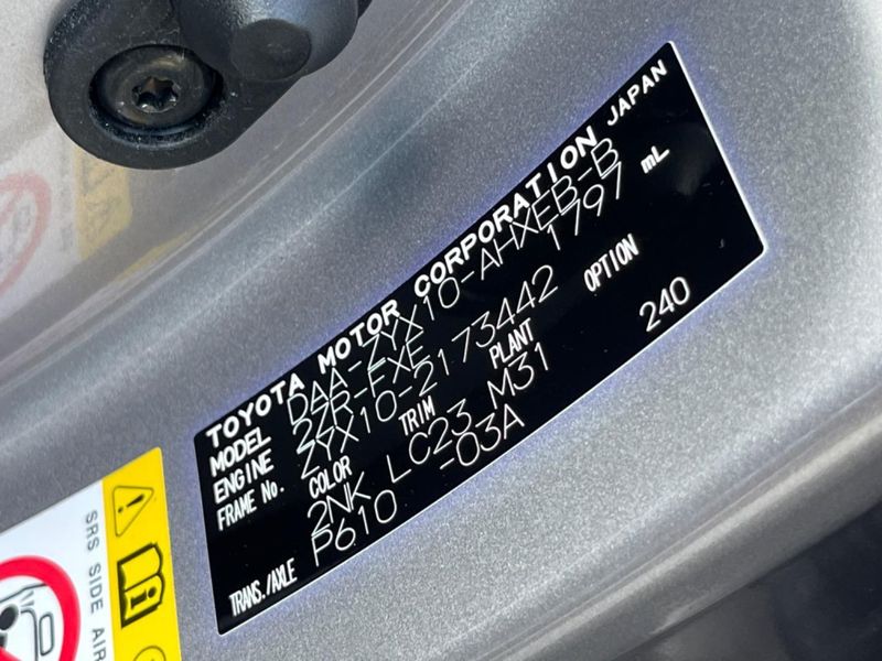 2019 Toyota C-HR DAA-ZYX10 (UW-6a97969a587fe)[1]