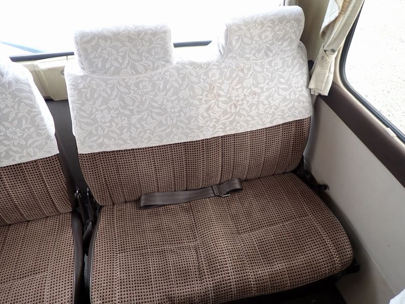 1991 Toyota Coaster U-HDB31 (UW-6a98d866502c0)[23]