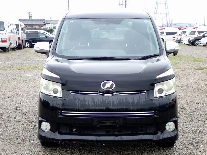 2009 Toyota Voxy DBA-ZRR70W (UW-6a98d86bb1128)[7]