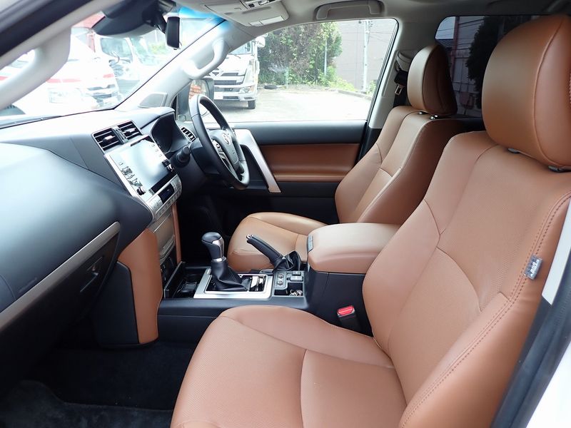 2022 Toyota Land Cruiser Prado 3DA-GDJ150W (UW-6a98d86faca67)[35]