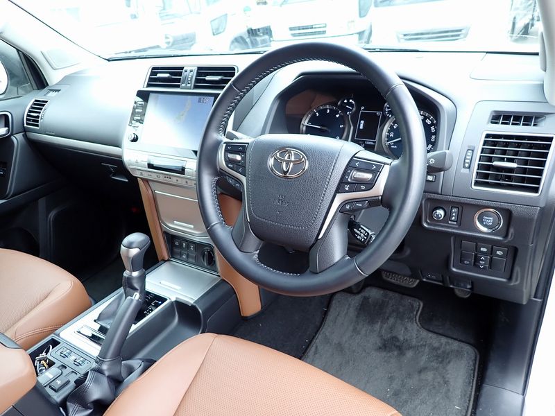 2022 Toyota Land Cruiser Prado 3DA-GDJ150W (UW-6a98d86faca67)[12]
