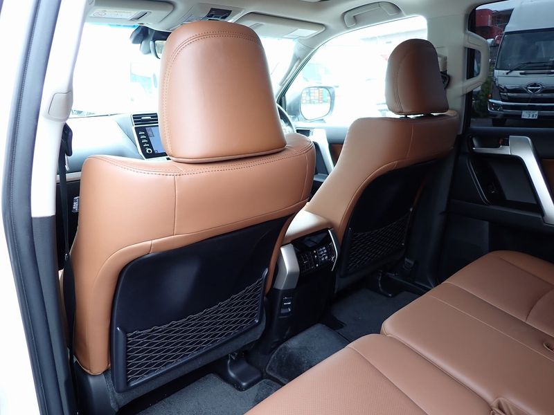 2022 Toyota Land Cruiser Prado 3DA-GDJ150W (UW-6a98d86faca67)[33]