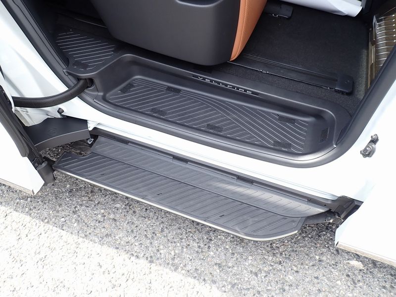 2025 Toyota Vellfire 6AA-AAHH40W (UW-6a98d86fc91f2)[26]