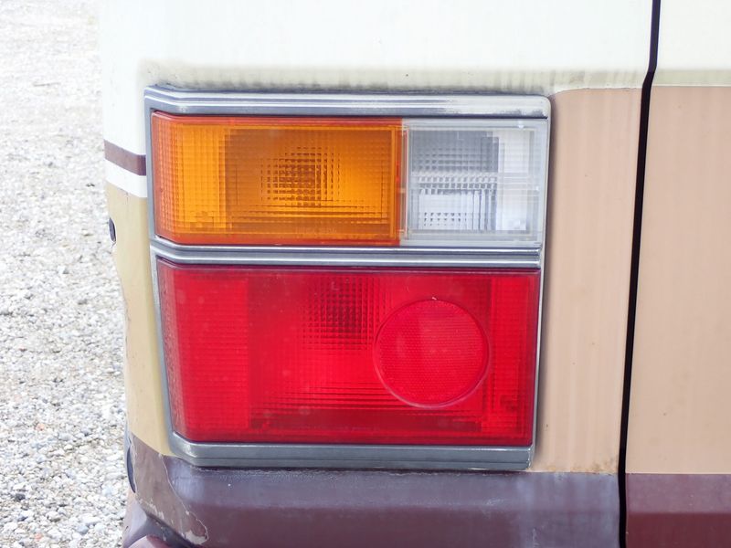 1988 Toyota Coaster P-HB31 (UW-6a98d871501c8)[43]
