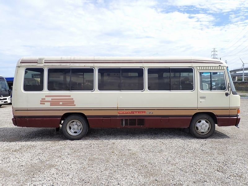 1988 Toyota Coaster P-HB31 (UW-6a98d871501c8)[5]
