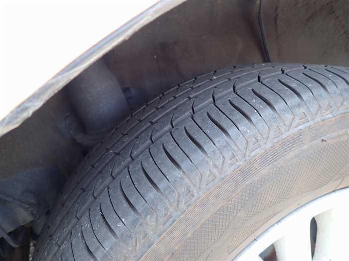 2000 Toyota Crown Estate GH-JZS171W改 (UW-6a98d871c5935)[9]