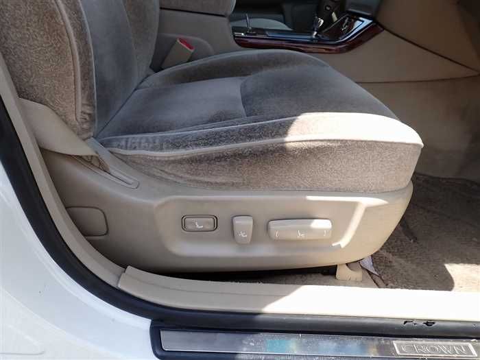 2000 Toyota Crown Estate GH-JZS171W改 (UW-6a98d871c5935)[16]