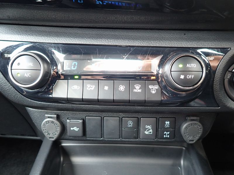 2024 Toyota Hilux 3DF-GUN125 (UW-6a98d8722abce)[30]