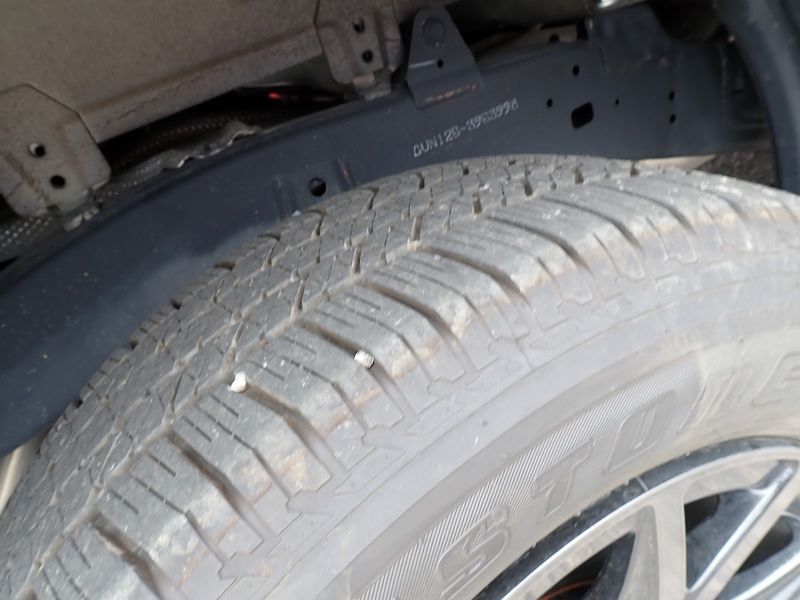 2024 Toyota Hilux 3DF-GUN125 (UW-6a98d8722abce)[9]