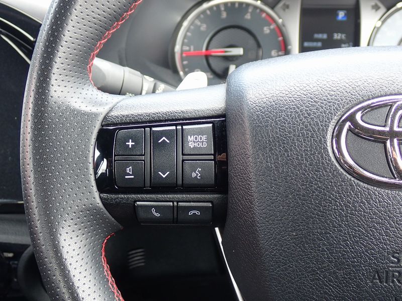 2024 Toyota Hilux 3DF-GUN125 (UW-6a98d8722abce)[26]