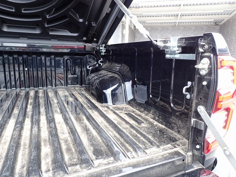 2024 Toyota Hilux 3DF-GUN125 (UW-6a98d8722abce)[38]