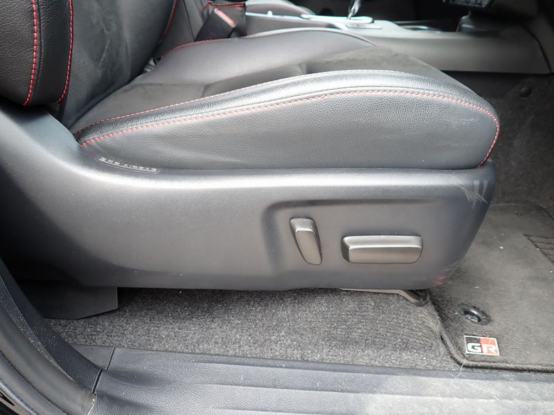 2024 Toyota Hilux 3DF-GUN125 (UW-6a98d8722abce)[24]