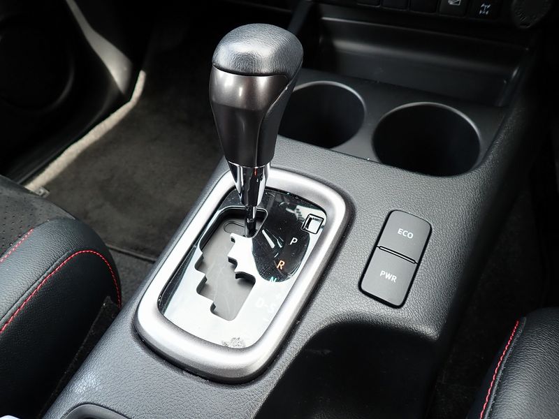 2024 Toyota Hilux 3DF-GUN125 (UW-6a98d8722abce)[31]
