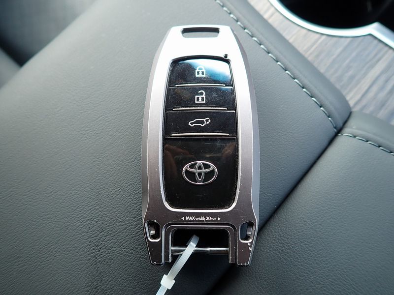 2023 Toyota Land Cruiser 3DA-FJA300W (UW-6a98d8748e529)[35]