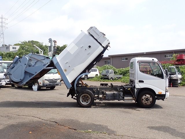 2017 Hino DUTRO TPG-XZU600X (UW-6a98d8753db2e)[5]