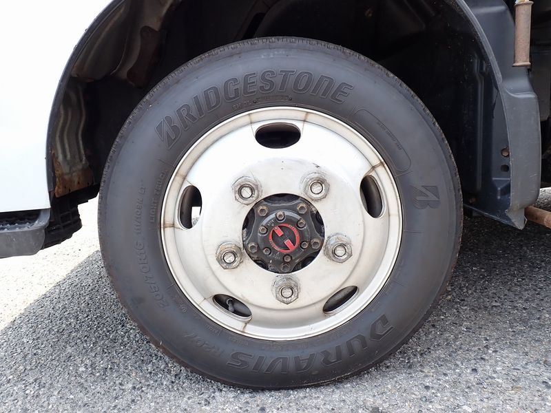 2010 Toyota Dyna Truck BDG-XZU368 (UW-6a98d87734a4f)[46]