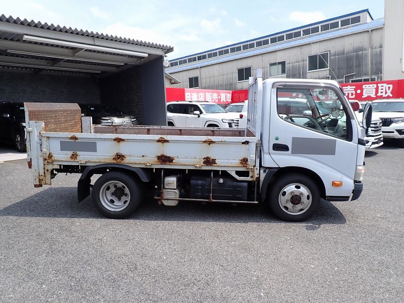 2010 Toyota Dyna Truck BDG-XZU368 (UW-6a98d87734a4f)[4]
