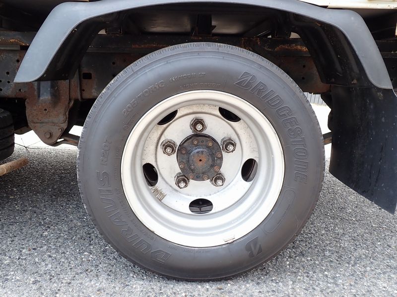 2010 Toyota Dyna Truck BDG-XZU368 (UW-6a98d87734a4f)[53]