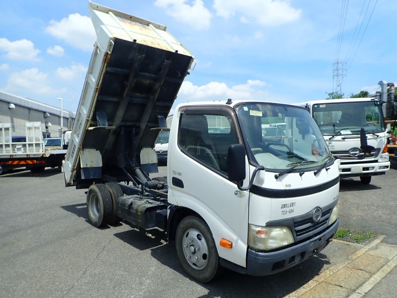 2010 Hino DUTRO BDG-XZU314T (UW-6a98d877d7b63)[6]