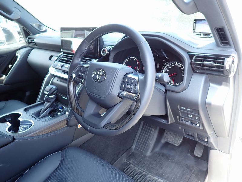 2024 Toyota Land Cruiser 3DA-FJA300W (UW-6a98d879a4923)[10]