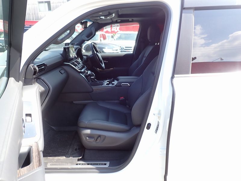 2024 Toyota Land Cruiser 3DA-FJA300W (UW-6a98d879a4923)[35]