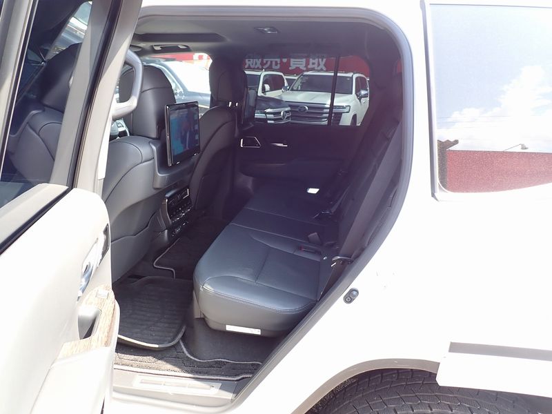 2024 Toyota Land Cruiser 3DA-FJA300W (UW-6a98d879a4923)[32]