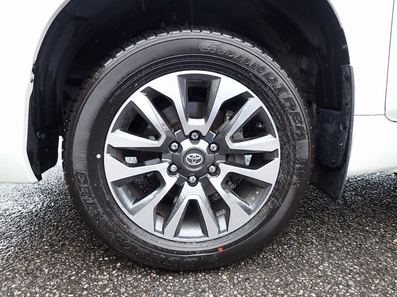 2023 Toyota Land Cruiser Prado 3BA-TRJ150W (UW-6a98d87baaf1d)[11]