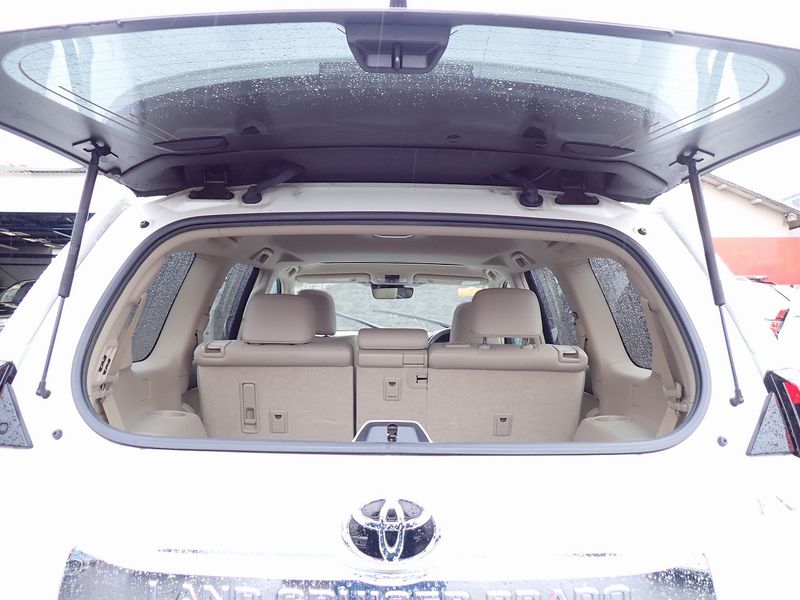 2023 Toyota Land Cruiser Prado 3BA-TRJ150W (UW-6a98d87baaf1d)[42]
