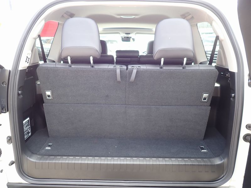 2023 Toyota Land Cruiser Prado 3BA-TRJ150W (UW-6a98d87c110f3)[25]