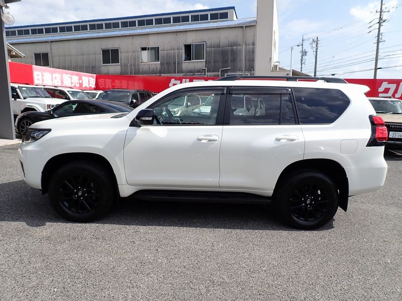 2023 Toyota Land Cruiser Prado 3BA-TRJ150W (UW-6a98d87c110f3)[1]
