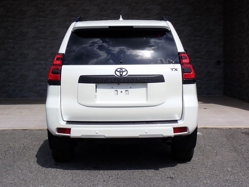 2023 Toyota Land Cruiser Prado 3BA-TRJ150W (UW-6a98d87c110f3)[3]
