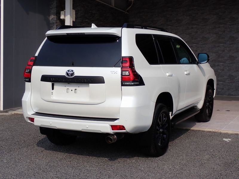 2023 Toyota Land Cruiser Prado 3BA-TRJ150W (UW-6a98d87c6365b)[3]