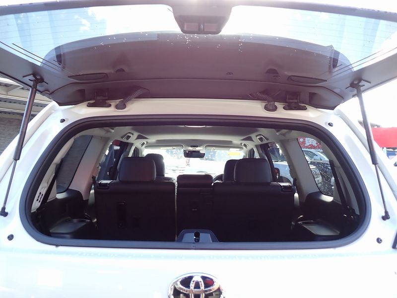 2022 Toyota Land Cruiser Prado 3BA-TRJ150W (UW-6a98d87c91f07)[43]