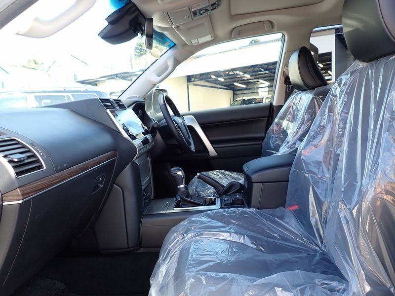 2022 Toyota Land Cruiser Prado 3BA-TRJ150W (UW-6a98d87c91f07)[22]