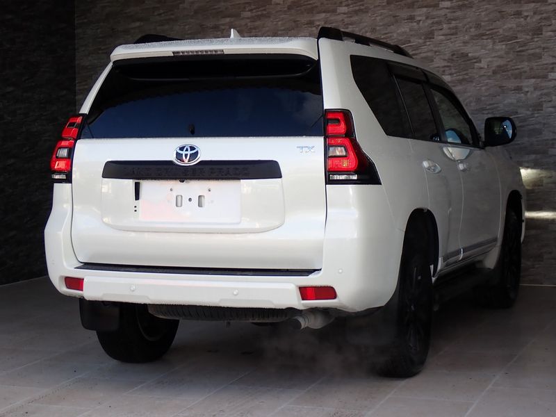 2022 Toyota Land Cruiser Prado 3BA-TRJ150W (UW-6a98d87c91f07)[4]