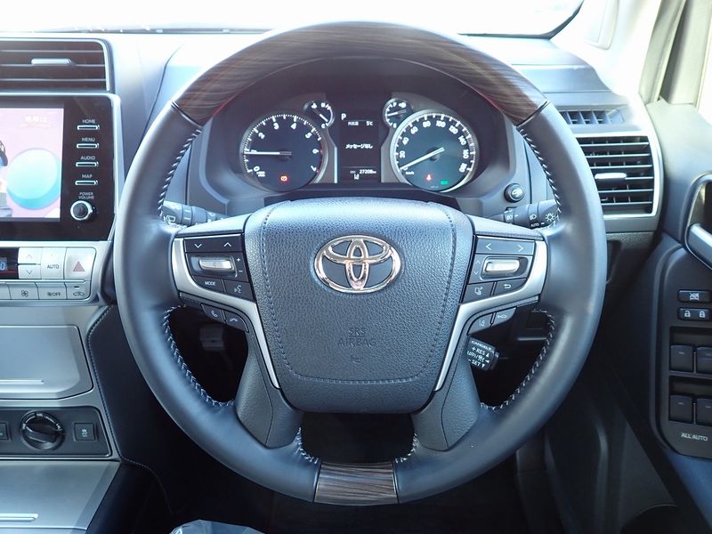 2022 Toyota Land Cruiser Prado 3BA-TRJ150W (UW-6a98d87c91f07)[30]