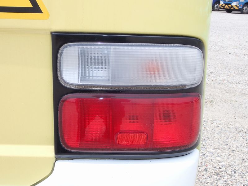 2002 Toyota Coaster KK-HZB40 (UW-6a98d87e5e5a4)[48]