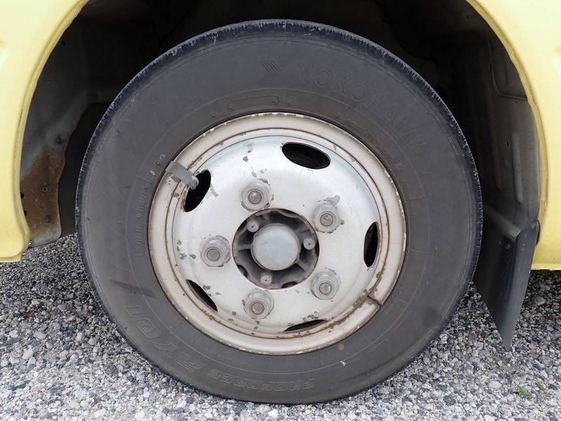 2002 Toyota Coaster KK-HZB40 (UW-6a98d87e5e5a4)[9]